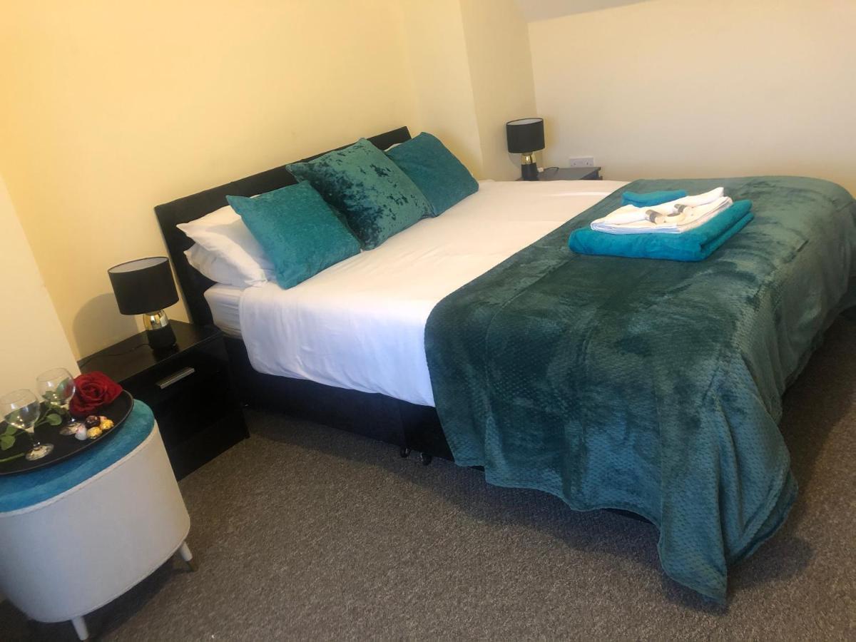 The Upper Room Apartment 노팅엄 외부 사진